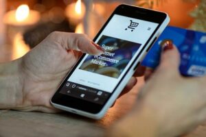Tips Lengkap Jual Baju Online Supaya Makin Laris