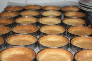 Ide Berjualan Jajanan Pasar Alternatif Harga Minyak Meroket